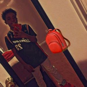 Meet your Posher, Ephriam